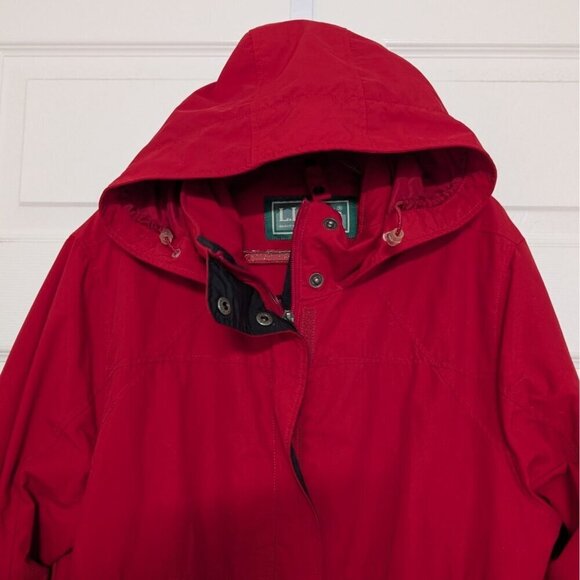 LL Bean Windbreaker Hooded Jacket Womens Size Medium Red Nylon Full Zip Outdoor - Picture 2 of 12